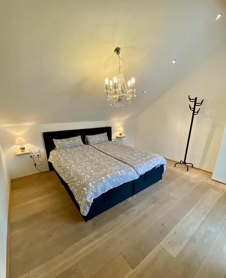 Apartament Luxurioeses Studio Im Zentrum, Balkon, Kamin, Klima Ravensburg Zewnętrze zdjęcie